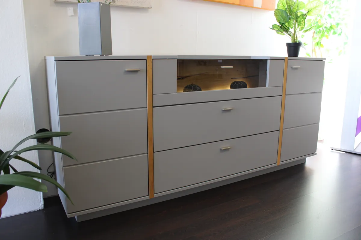 Sideboard